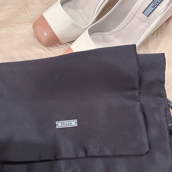 PRADA-Brand New Vernice Bicolor Pumps. Size 36. - Picture 9 of 13